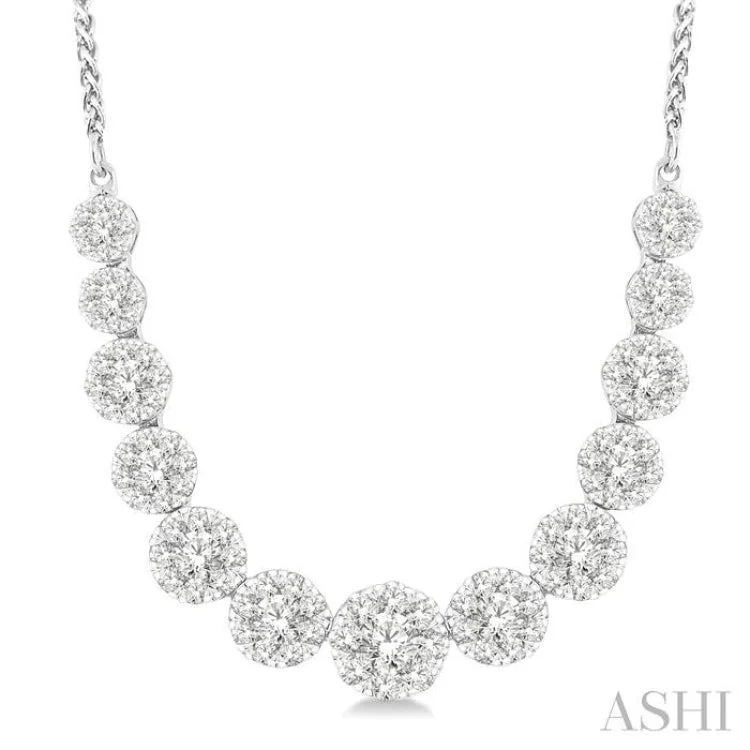 Luxury Beaded Necklace For Weddings-2 Ctw Round Cut Diamond Lovebright Necklace in 14K White Gold