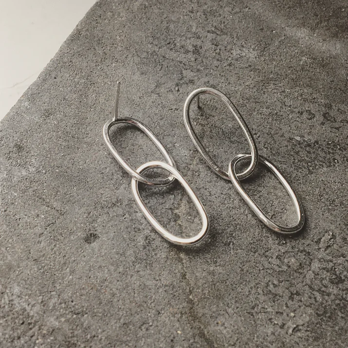 Oval Shaped Earrings-Soikea Kaksi Earring Silver