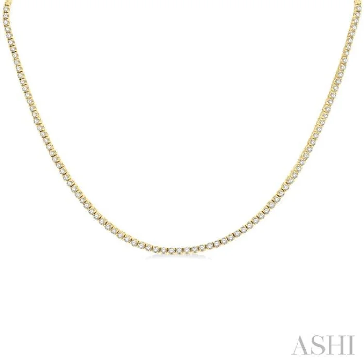 Classic Silver Pendant Necklace For Casual Outfits-7 Ctw Round Cut Diamond Tennis Necklace in 14K Yellow Gold