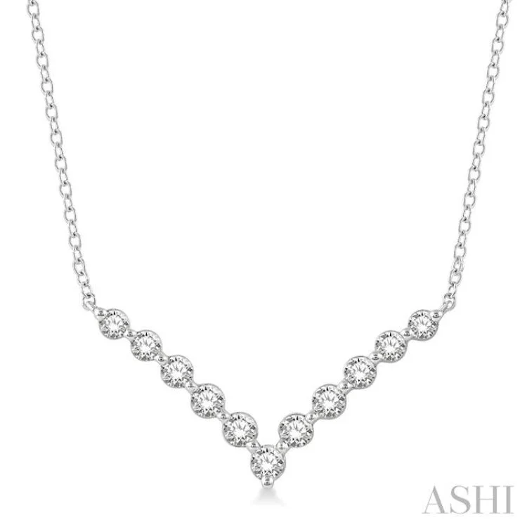 Handcrafted Pearl Necklace For Bridesmaids-1/2 Ctw Chevron Round Cut Diamond Necklace in 14K White Gold